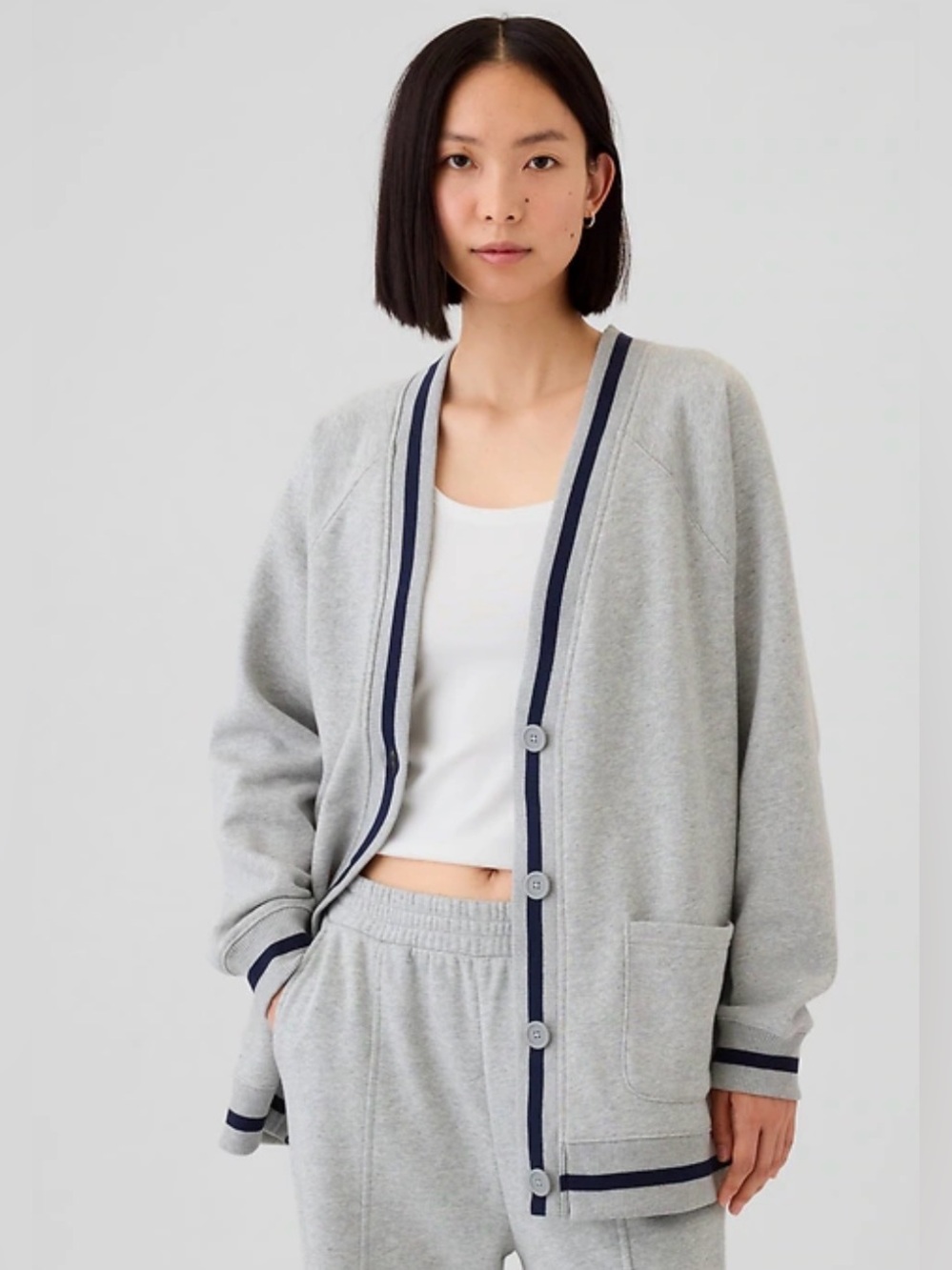 Gap Vintage Soft Oversized Varsity Cardigan 498951 size XXL